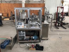 化妝品灌裝機(jī)工廠(chǎng)